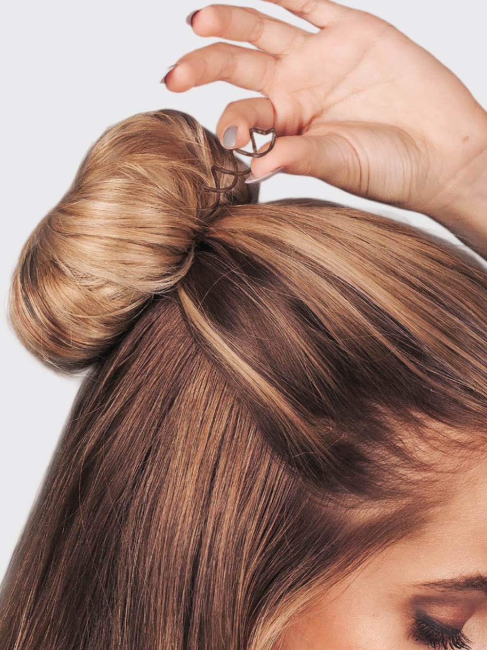 NIB Kitsch Bun Twists